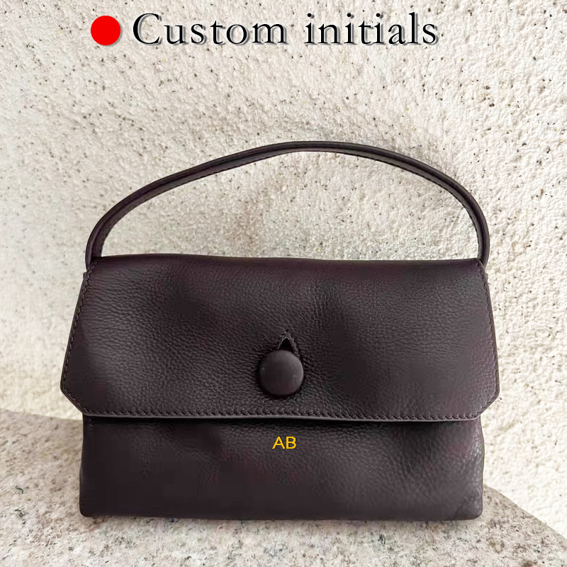 Custom Initials Genuine Leathe - Interior Design Women recension och pris