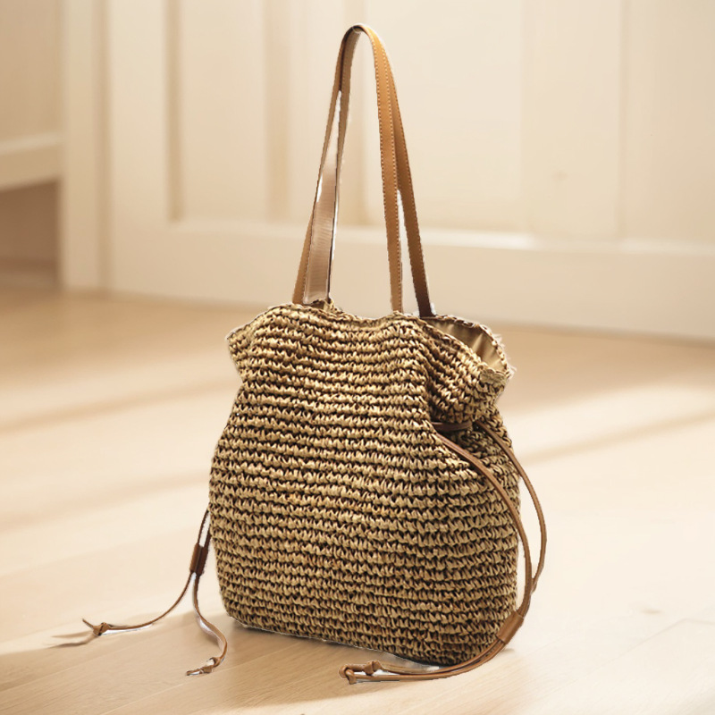 Fashion Female Luxury Designer - Interior Design Bali recension och pris